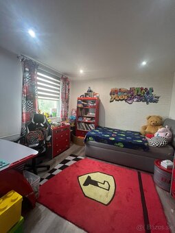 SIMI real -krásny zrekonštruovaný 3 izbový bytík s balkónom - 3