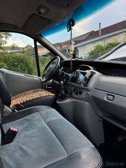 Opel Vivaro - 3