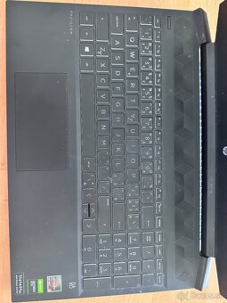 Herný notebook HP pavilion - 3