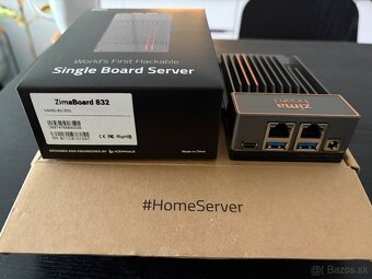 ZimaBaoard - micro server Intel CPU 4c / 8GB RAM / 32GB eMMC - 3