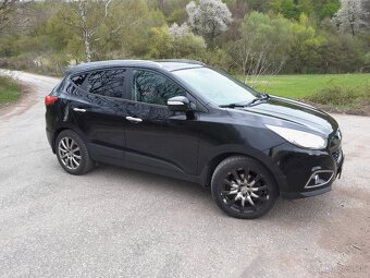 Hyundai ix35 2.0 137kw 4×4 automat - 3