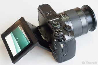 Canon EOS M6 - 3