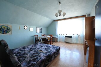 4 izbový rodinný dom 2 x balkón NA PREDAJ - 3