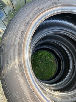 Predám letné 215/55 R17 - 3