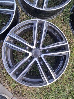 Predám R17 5x112 - 3
