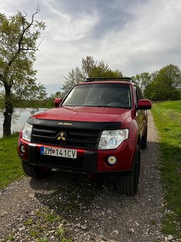 Mitsubishi pajero 4 wagon 125kw - 3