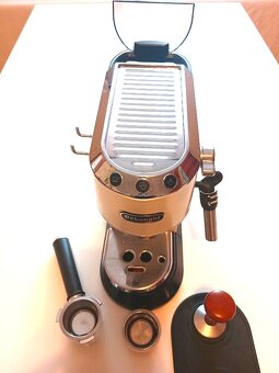 Pákový kávovar De´Longhi - 3