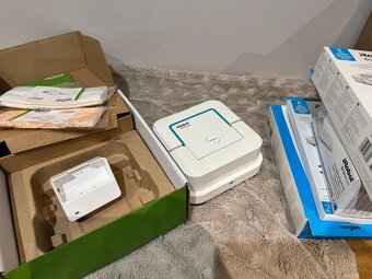 iRobot Braava Jet 240 – takmer nepoužívaný, s doplnkami - 3