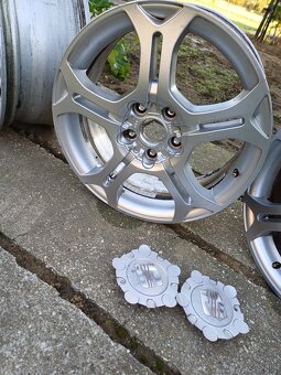 Predám disky r17 - 3