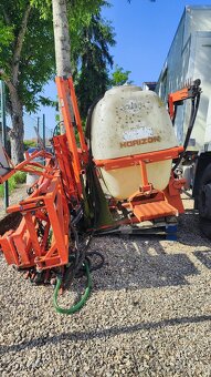 KUHN postrekovač - 3