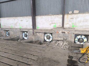 Ventilátor, elektromotor, senník - 3