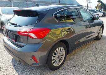Ford Focus 1.5 TDCi EcoBlue Titanium - 3