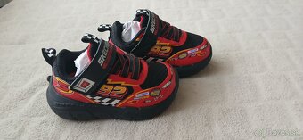 Nové botasky skechers a plátenky v.21 - 3