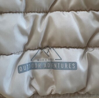 Prechodná dievčenská bunda - 3