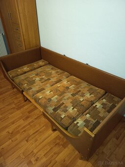 Sedačka, stôl a posteľ v jednom - 3
