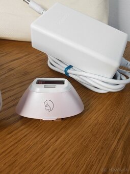 Philips Lumea Prestige IPL depilátor v super stave - 3