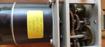 Predám elektromotorček s prevodovkou - 3