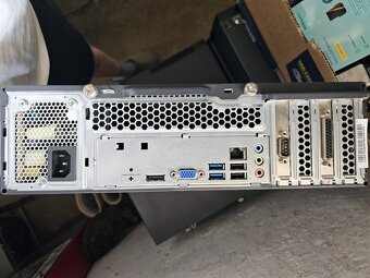 Lenovo Thinkcentre E73 - 3