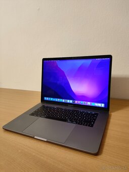 MacBook Pro 15 2016 | i7 •256GB •16GB - 3