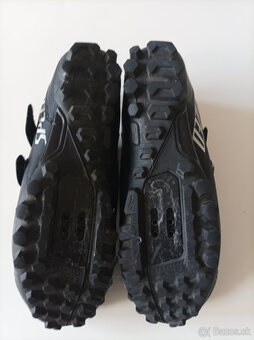 Tretry Specialized 43 - 3