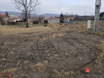 Ponúkam na predaj stavebné pozemky Nitrianske Hrnčiarovce - 3