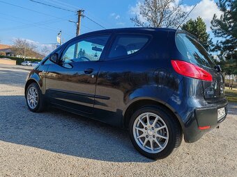 MITSUBISHI COLT Z32A - 3