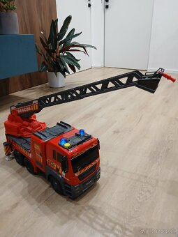 Predám poziarnicke auto. - 3