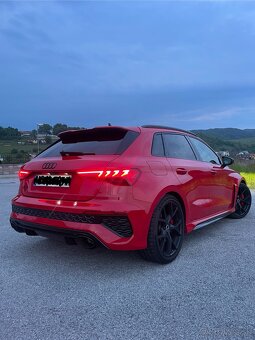Audi RS3 Sportback Quattro - 3