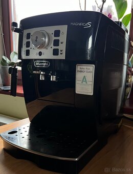 Kávovar Delonghi Magnifica S - 3