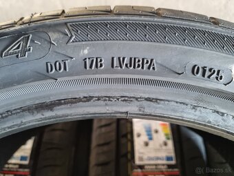 235/40R19 letné pneu - 3