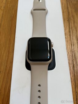 Predám Apple Watch SE 2 40MM - 3