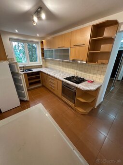 3 izbový byt na prenájom v Komárne - 3