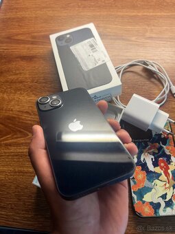 iPhone 13 128GB + kryt Mobilfox - 3