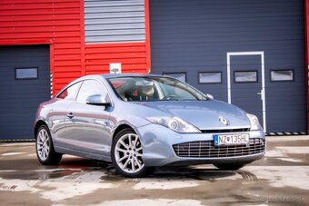 Renault Laguna Coupé 3.0DCi V6 2010 AT/6 - 3