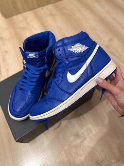Air Jordan 1 - 3