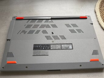 Predam ASUS notebook Intel - 3