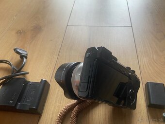 Sony Nex 7 + 3 objektívy - 3