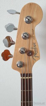 Fender American Jazz Bass - 3