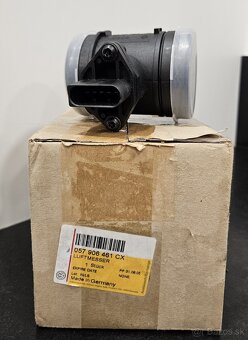 Váha vzduchu Audi A8 D2 3.3 TDI - 3