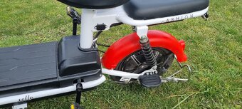 Predám elektrický skuter. - 3