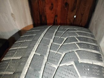 Hankook 205/55R16 - 3