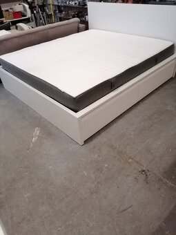 ikea postel - 3