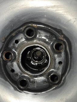 Predám oceľové disky VW R16, 5x112, ET48 - 3