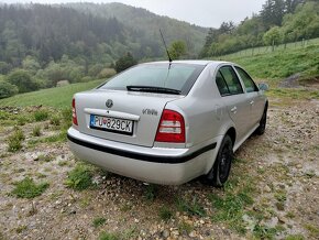 Škoda Octavia 1.6 benzín - 3