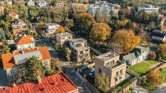 Je to bývanie v centre, či vila v prírodnom prostredí Bôriku - 3
