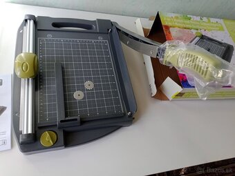 Rezacka na papier A4 pakova a posuvna - 3
