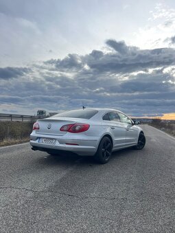 Volkswagen Passat CC 2.0TDI - 3