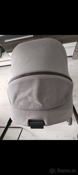 Moon resea s - 3