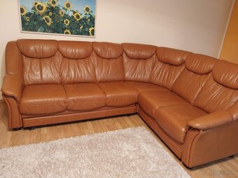 Rohová kožená sedačka 490 Eur, dá sa rozložiť - 3