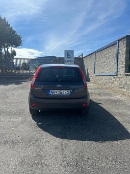 Ford Fiesta - 3